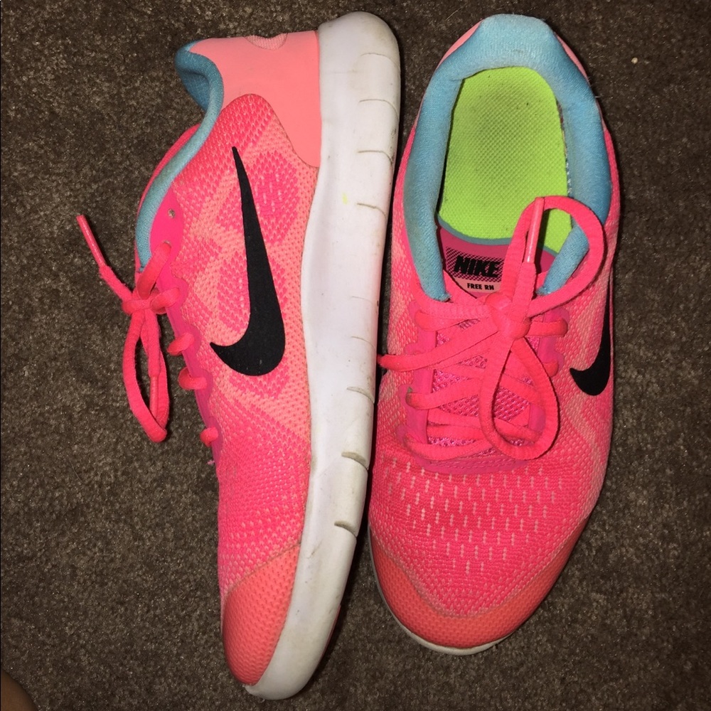 Girl’s Nike Shoes